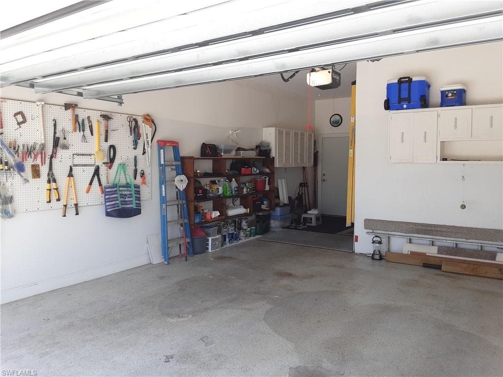 850 SE 1st TER, CAPE CORAL FL 33990-13