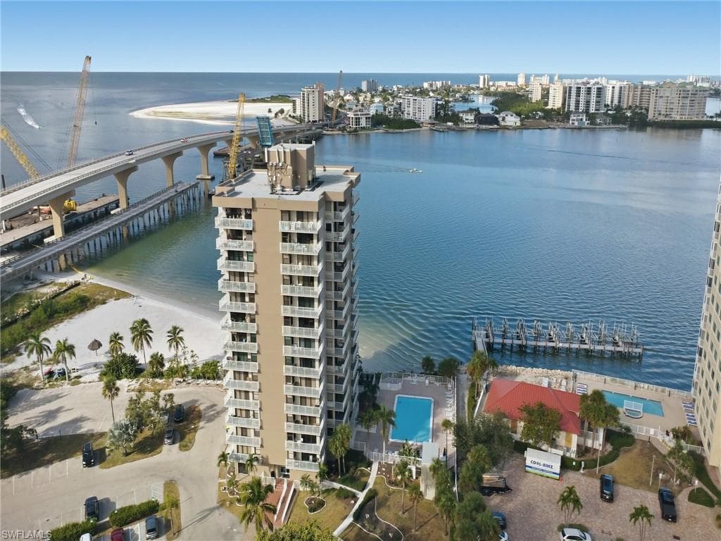 8701 Estero BLVD # 201, BONITA SPRINGS FL 33931-28