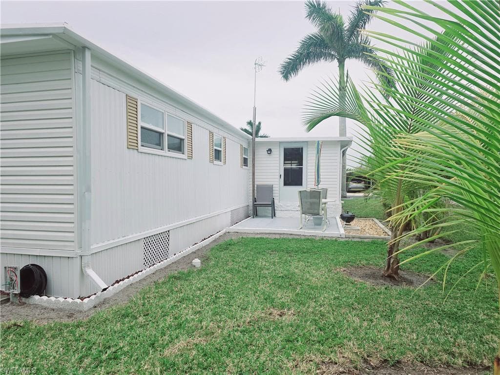 113 Enchanting BLVD, NAPLES FL 34112-14