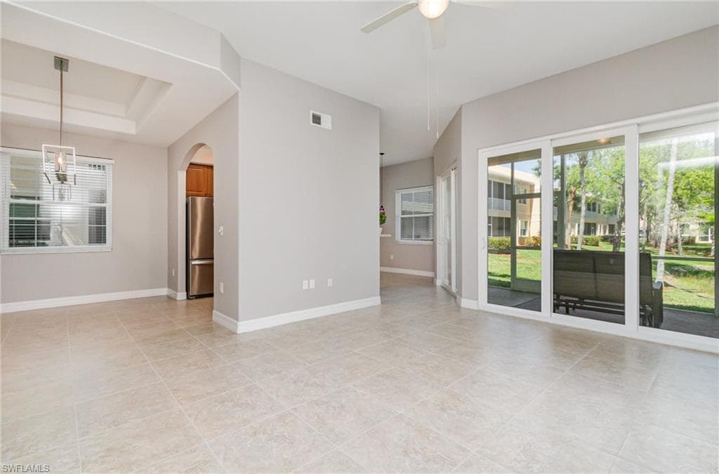 6071 Jonathans Bay CIR # 101, FORT MYERS FL 33908-6