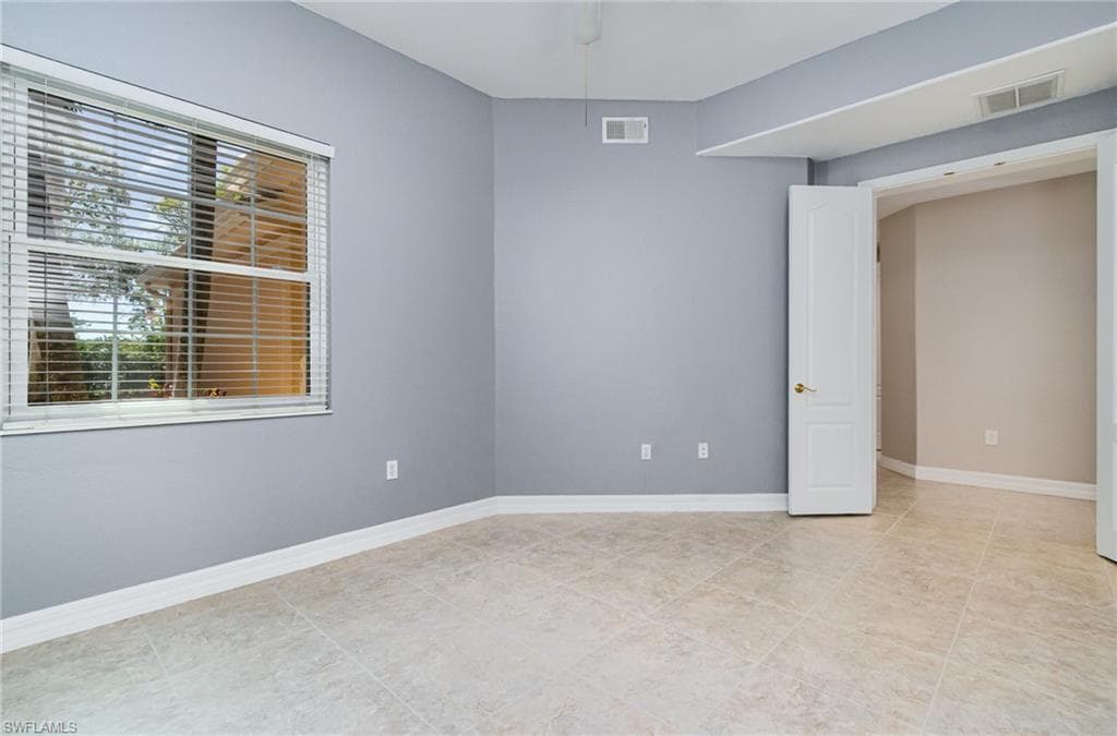 6071 Jonathans Bay CIR # 101, FORT MYERS FL 33908-20