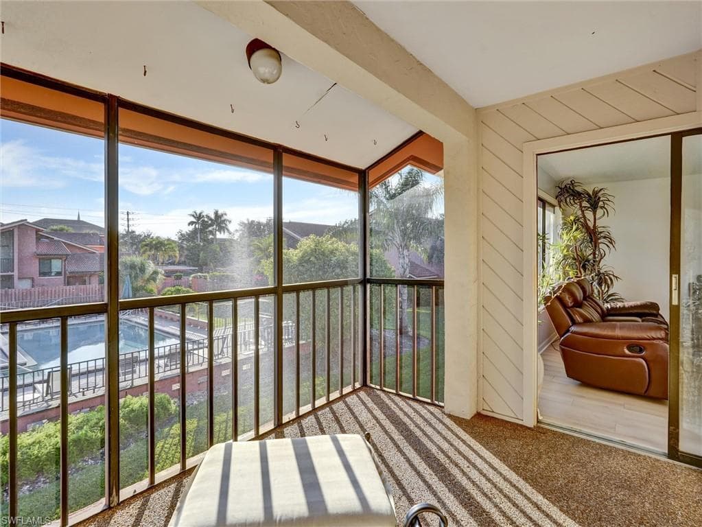 114 Cypress WAY E # D4, NAPLES FL 34110-17