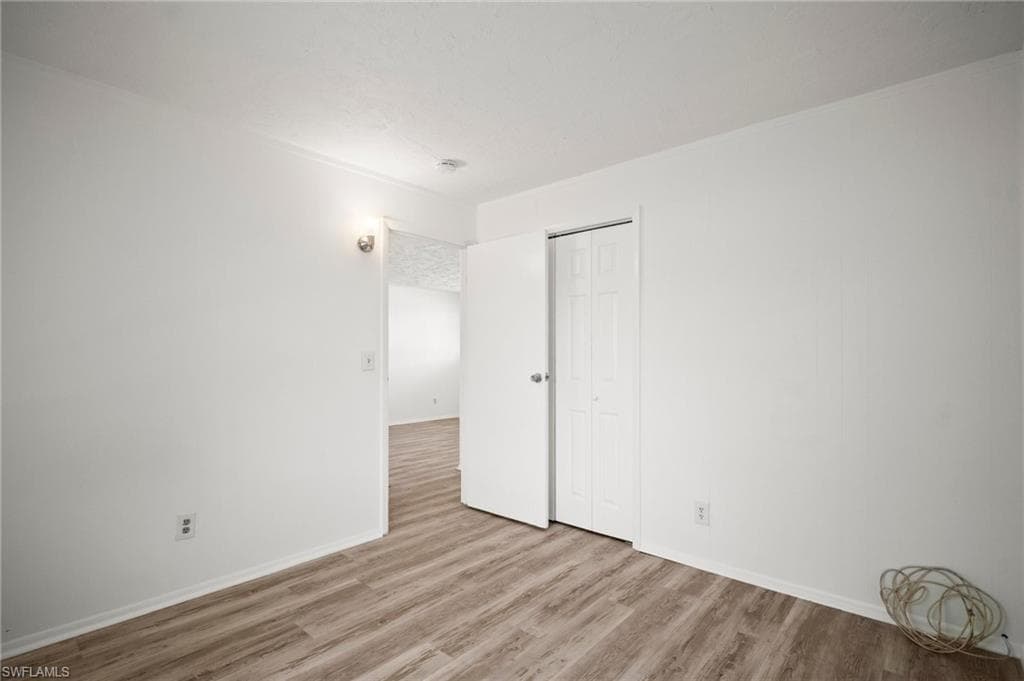 3215 Jeffcott ST, FORT MYERS FL 33916-18