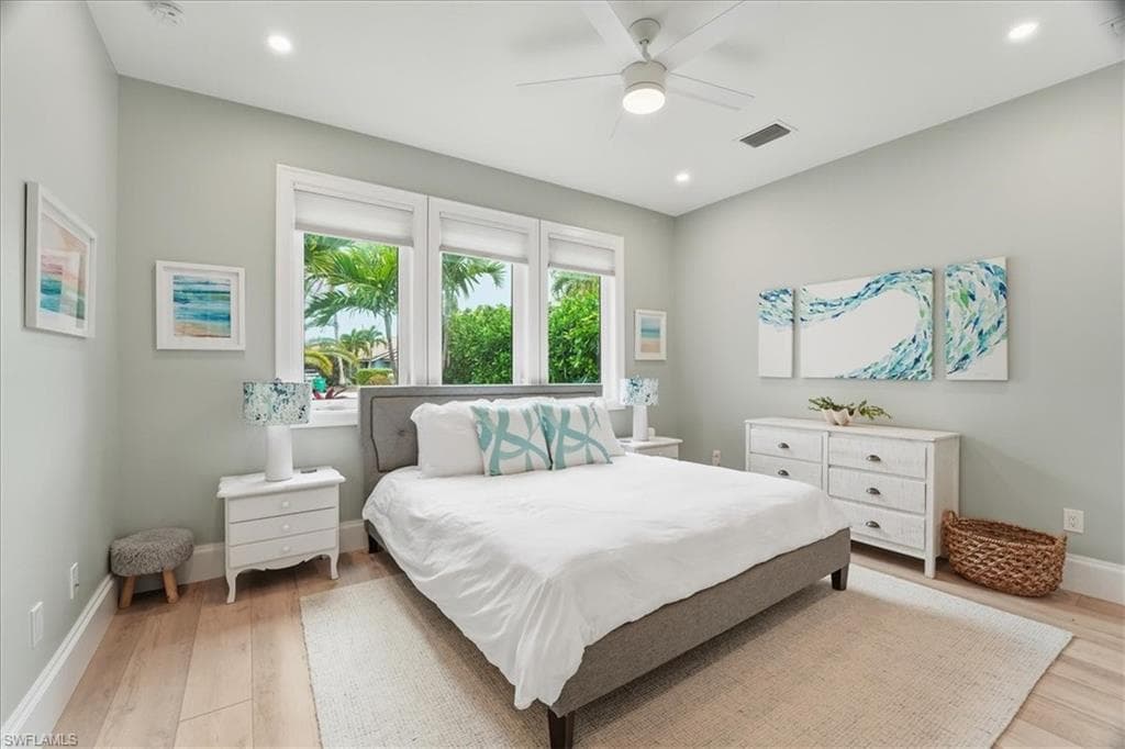 5130 Alpha CT, NAPLES FL 34105-20