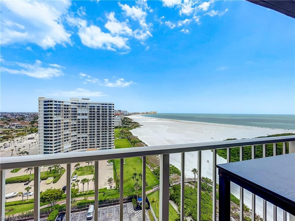 380 Seaview CT # 11709, MARCO ISLAND FL 34145-29