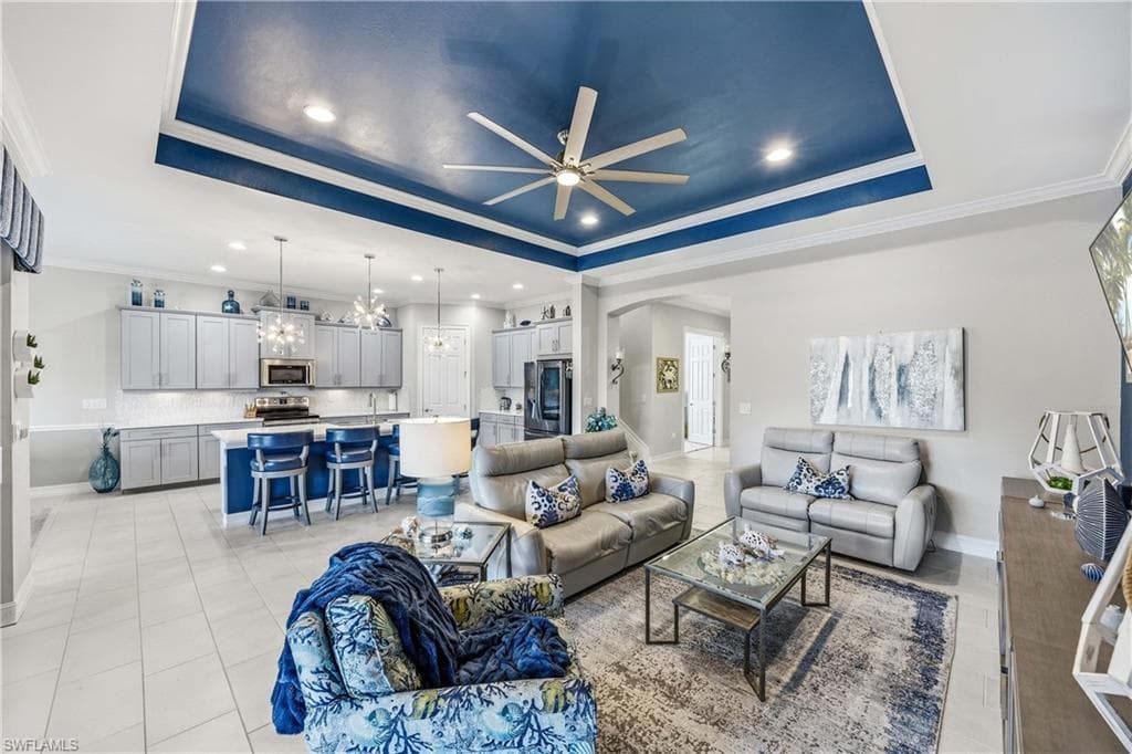 14748 Windward LN, NAPLES FL 34114-5