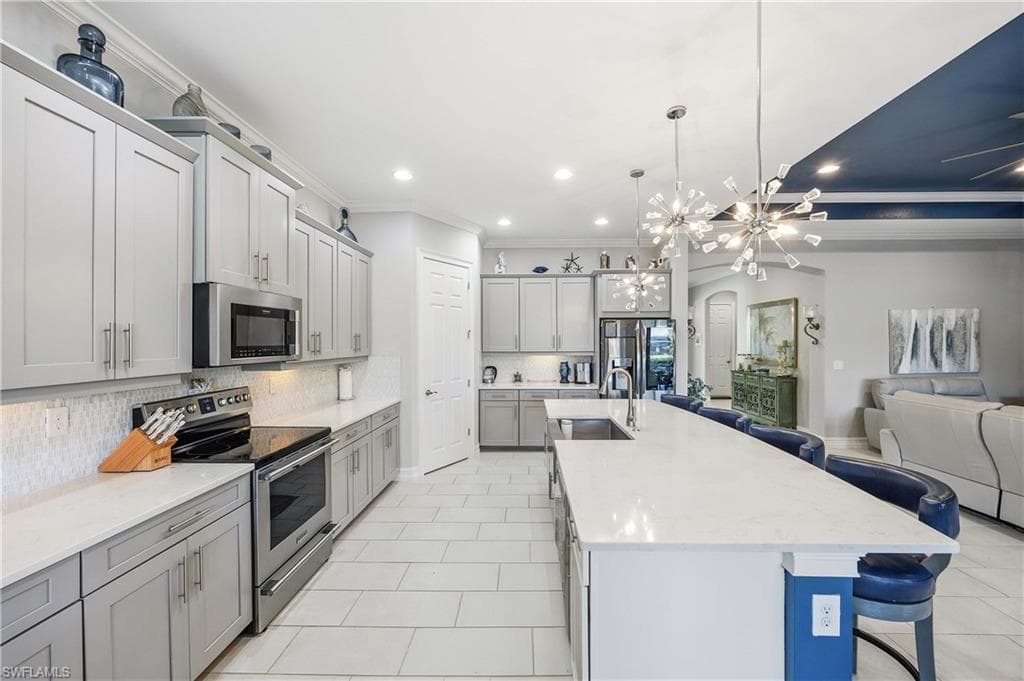 14748 Windward LN, NAPLES FL 34114-9