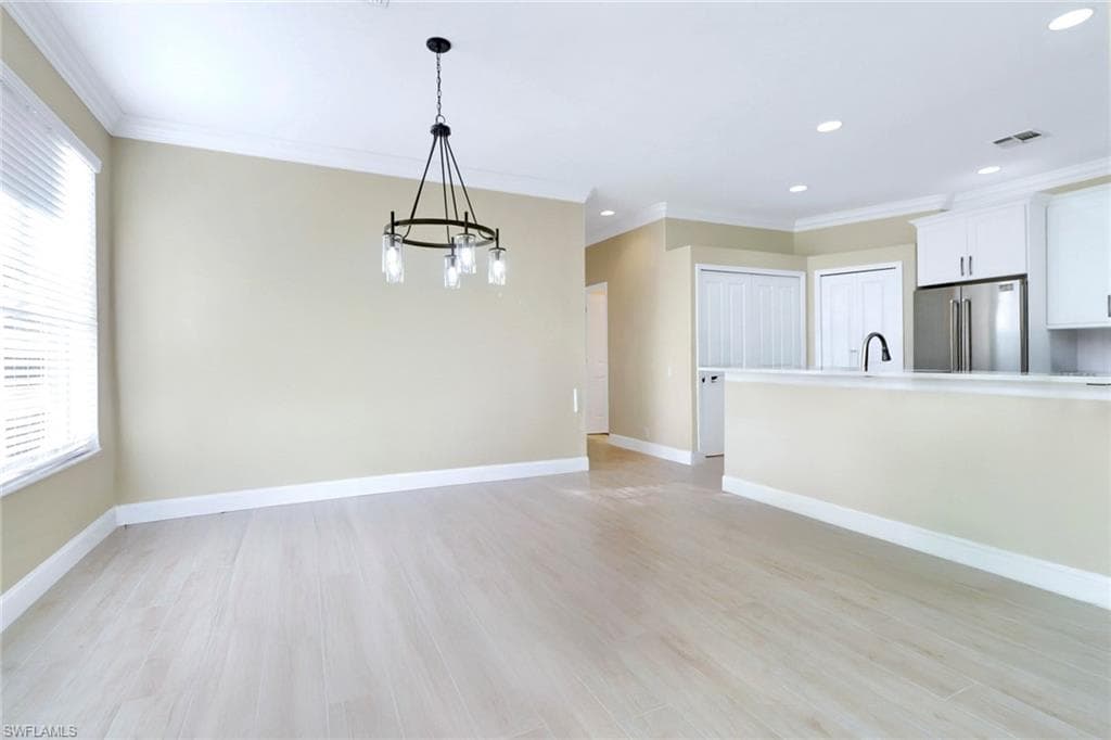8760 Stockbridge DR, FORT MYERS FL 33908-12