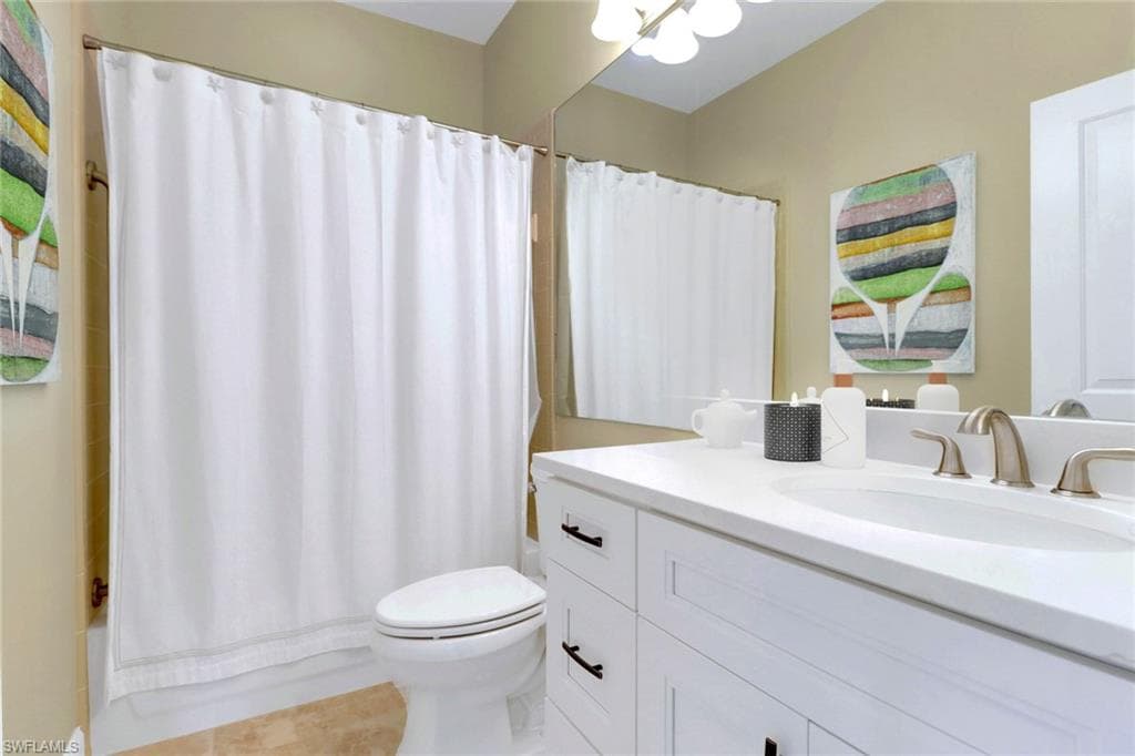 8760 Stockbridge DR, FORT MYERS FL 33908-33