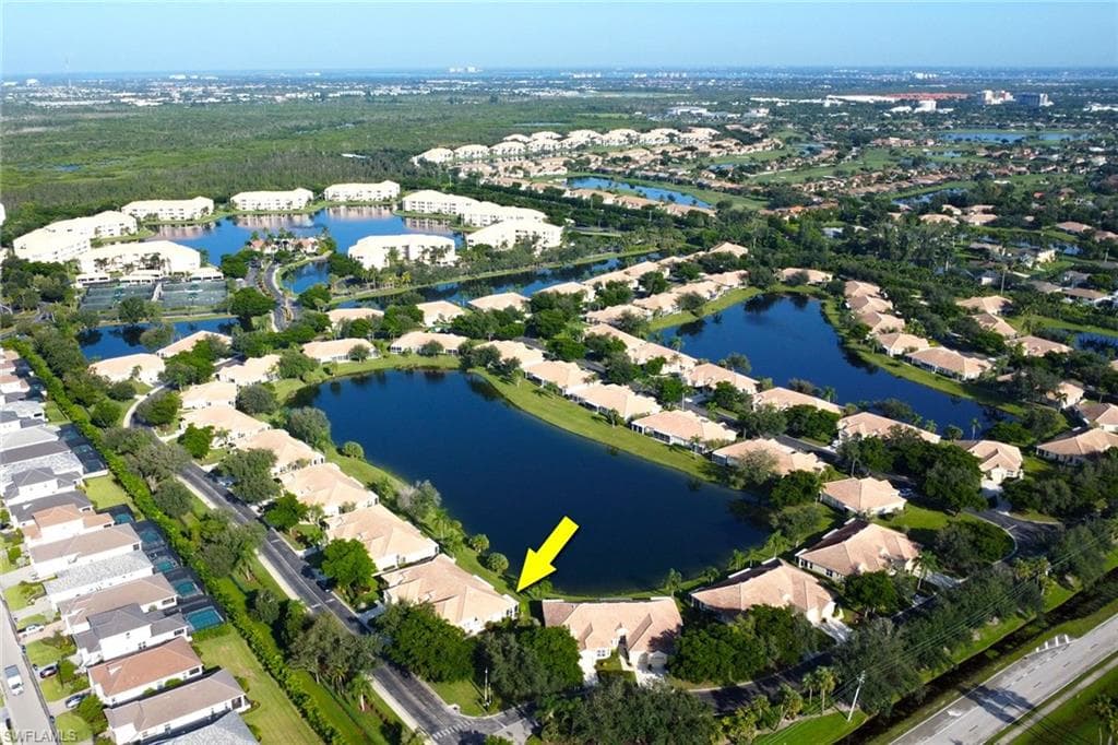 8760 Stockbridge DR, FORT MYERS FL 33908-38