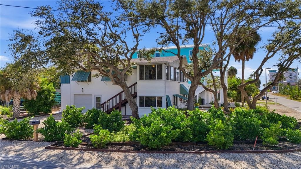 5474 Oak Ridge AVE, FORT MYERS BEACH FL 33931-5