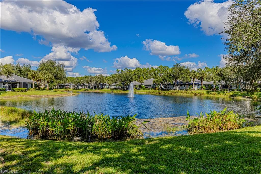 1761 Tarpon Bay DR S # 58, NAPLES FL 34119-3