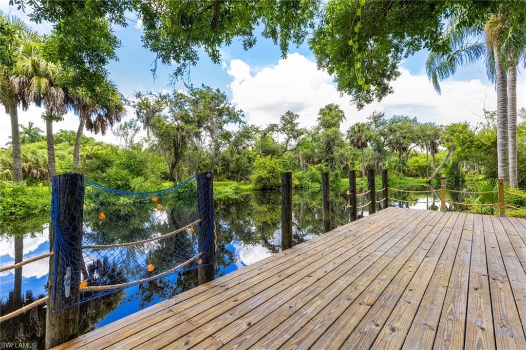 7436 Dana Lin CIR, NORTH FORT MYERS FL 33917-2