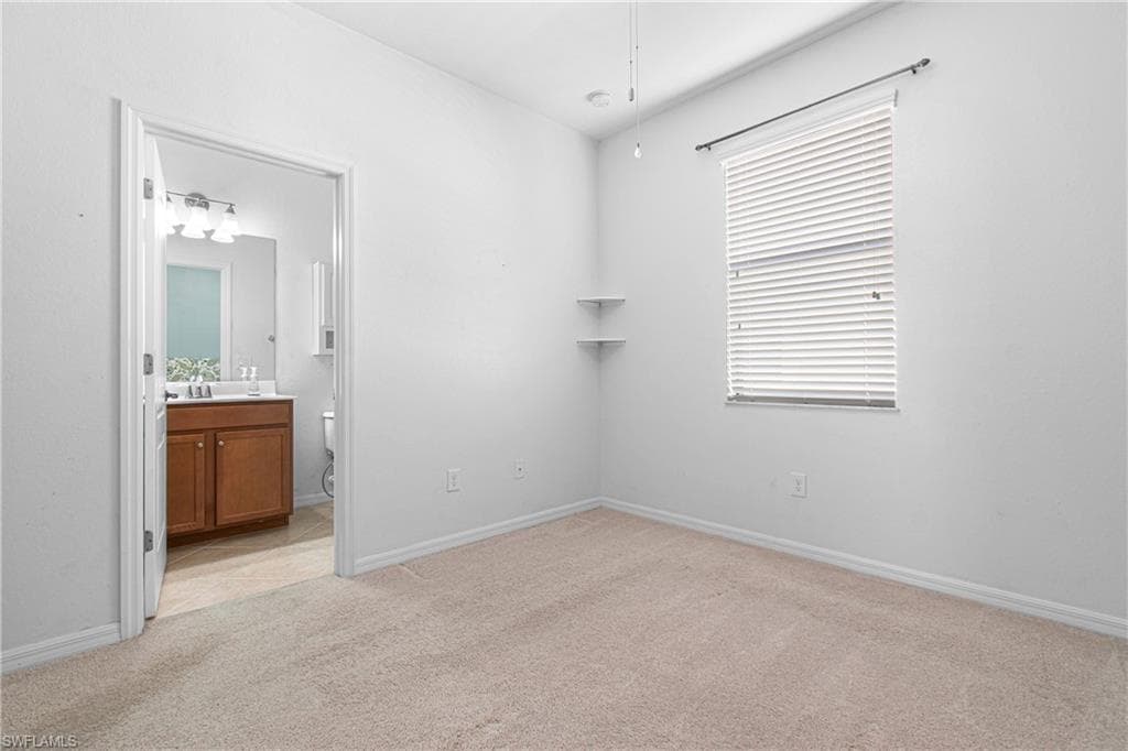 11064 Cherry Laurel DR, FORT MYERS FL 33912-16