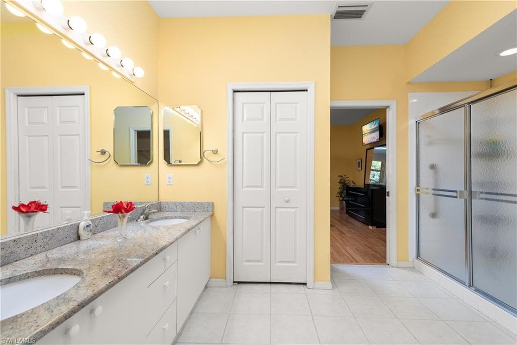 455 Crossfield CIR 71-15