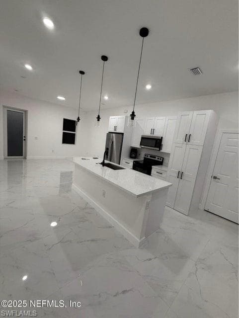 1832 Lindsay ST, LEHIGH ACRES FL 33972-2