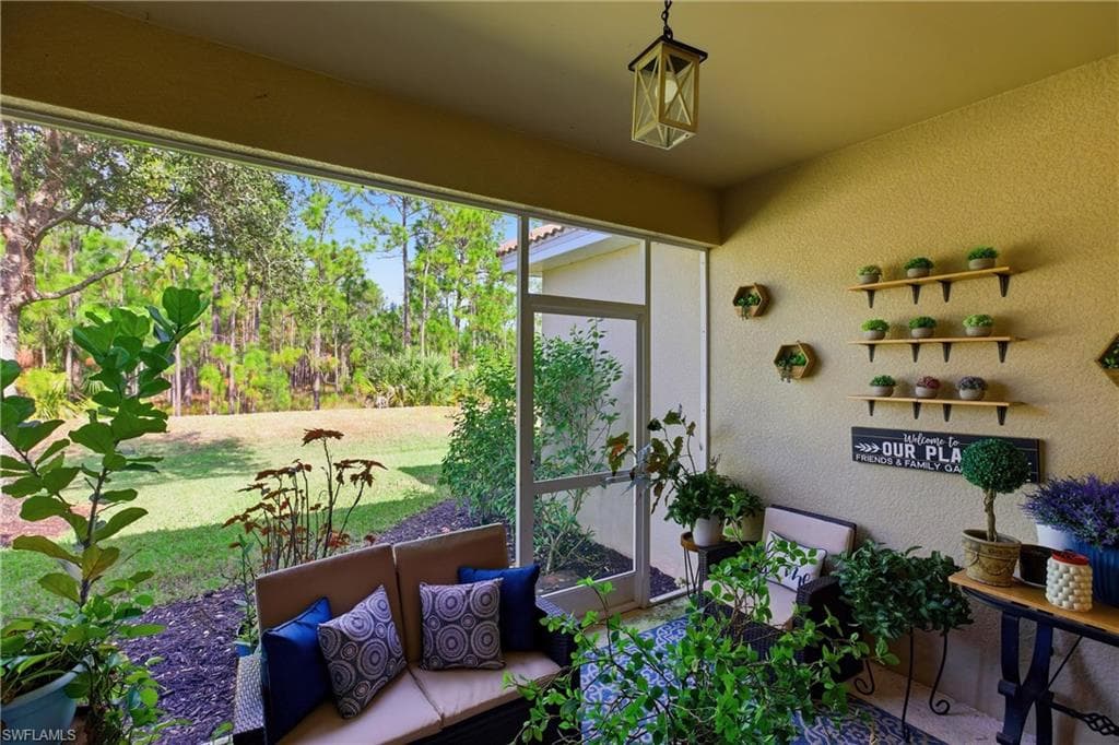 14503 Manchester DR, NAPLES FL 34114-15