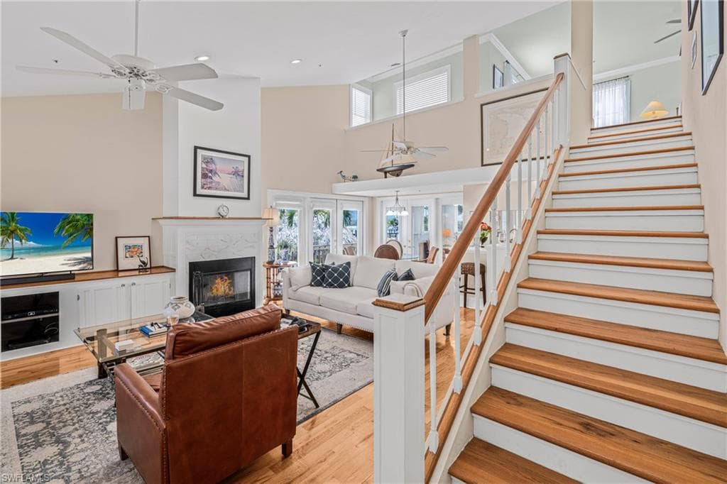 188 Bayview AVE, FORT MYERS BEACH FL 33931-8