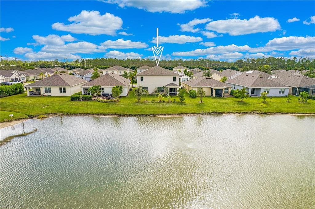 673 Hadley ST E, NAPLES FL 34104-2