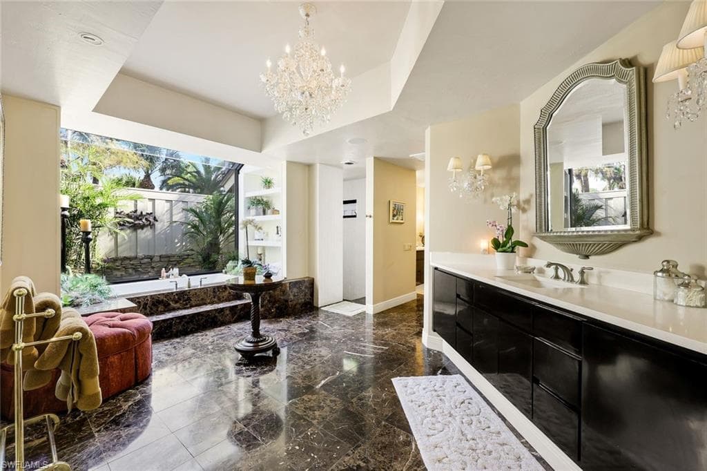 15620 Kinross CIR, FORT MYERS FL 33912-23