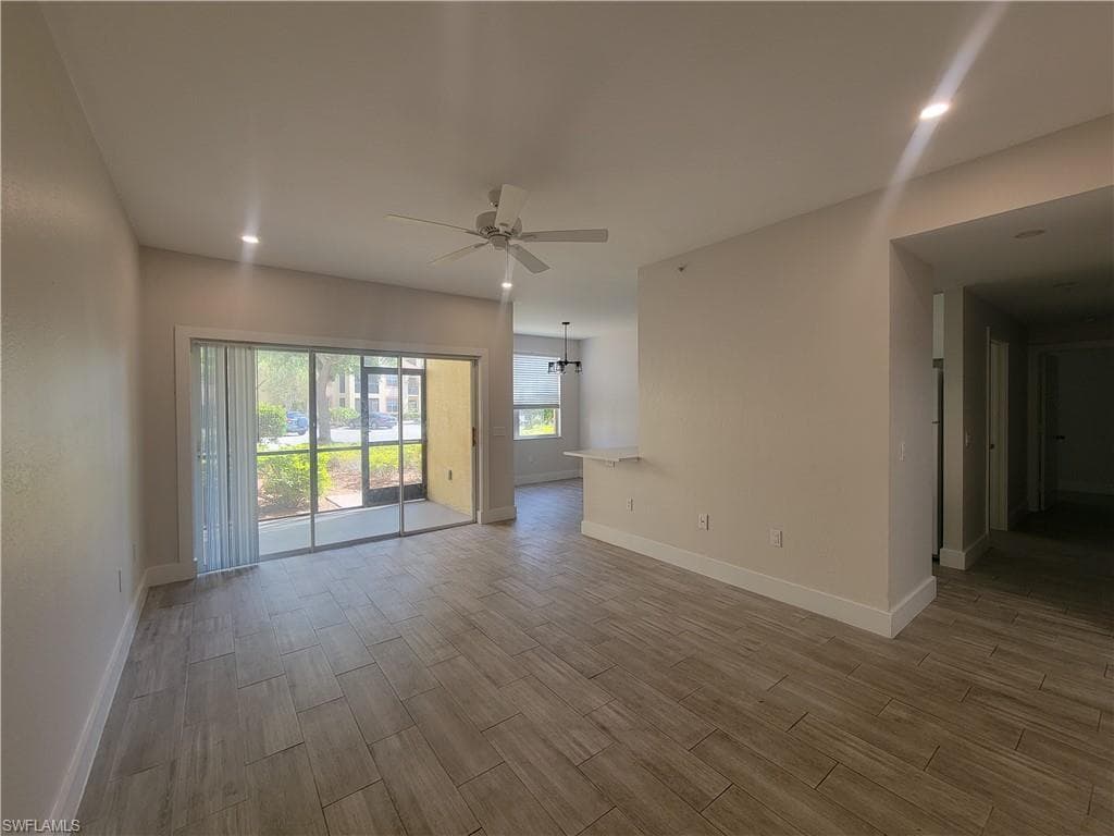 7950 Preserve CIR # 813, NAPLES FL 34119-2
