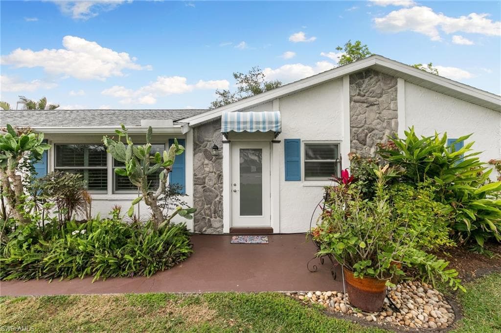 212 Potomac PL # 51, NAPLES FL 34112-1