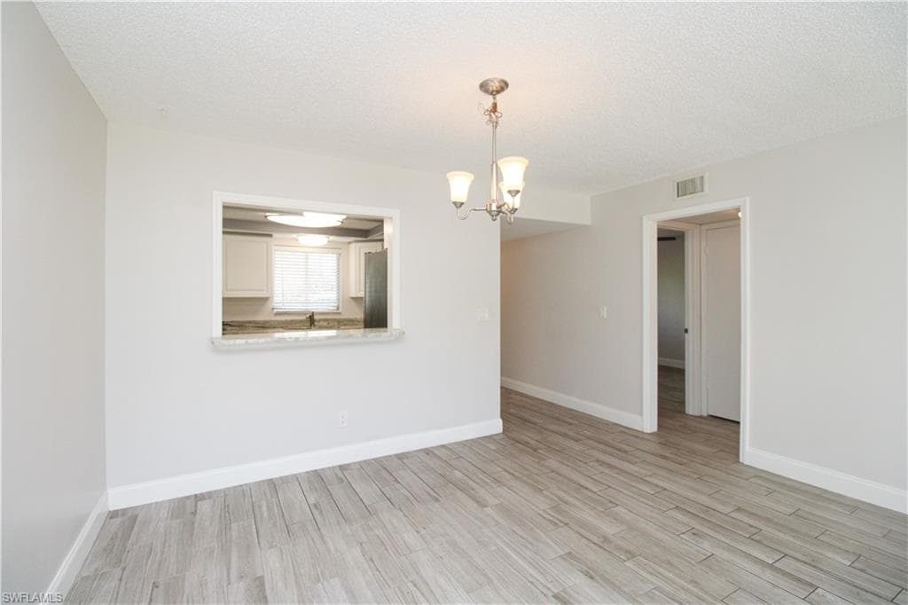 5635 Rattlesnake Hammock RD # 102D, NAPLES FL 34113-22