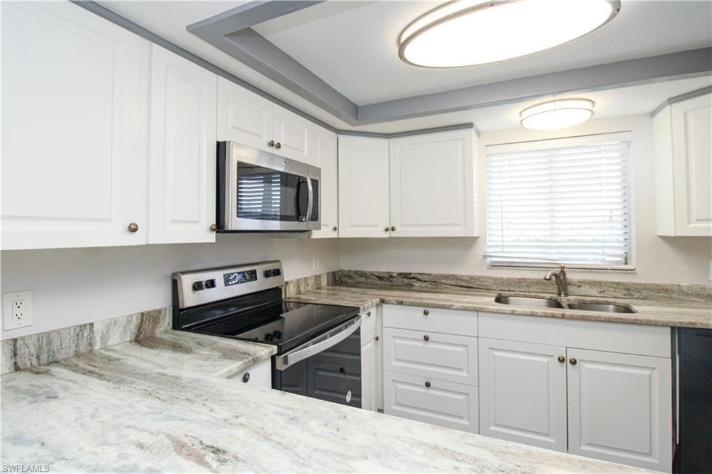 5635 Rattlesnake Hammock RD # 102D, NAPLES FL 34113-32