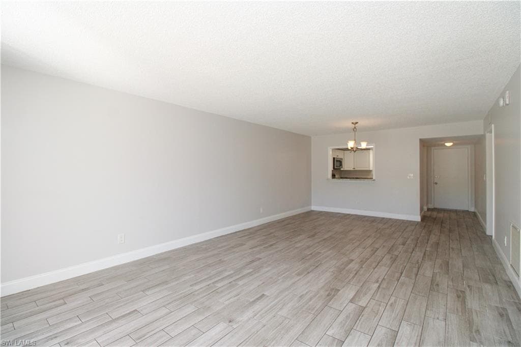 5635 Rattlesnake Hammock RD # 102D, NAPLES FL 34113-24