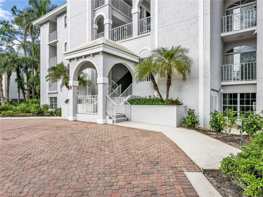583 Audubon BLVD C201-6