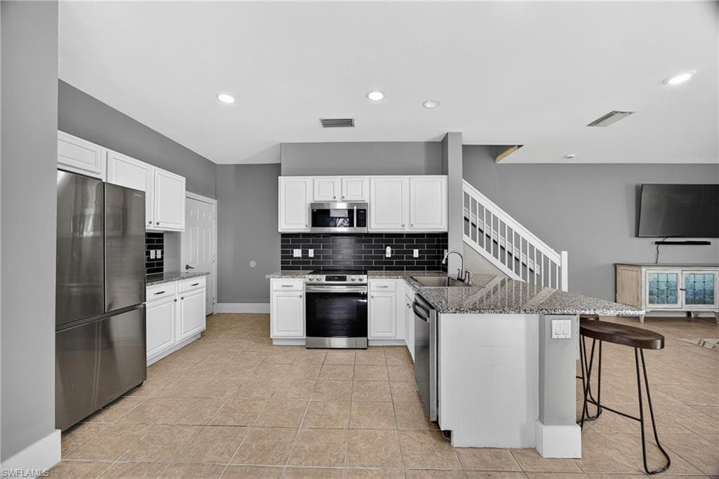 8300 Village Edge CIR # 1, FORT MYERS FL 33919-10