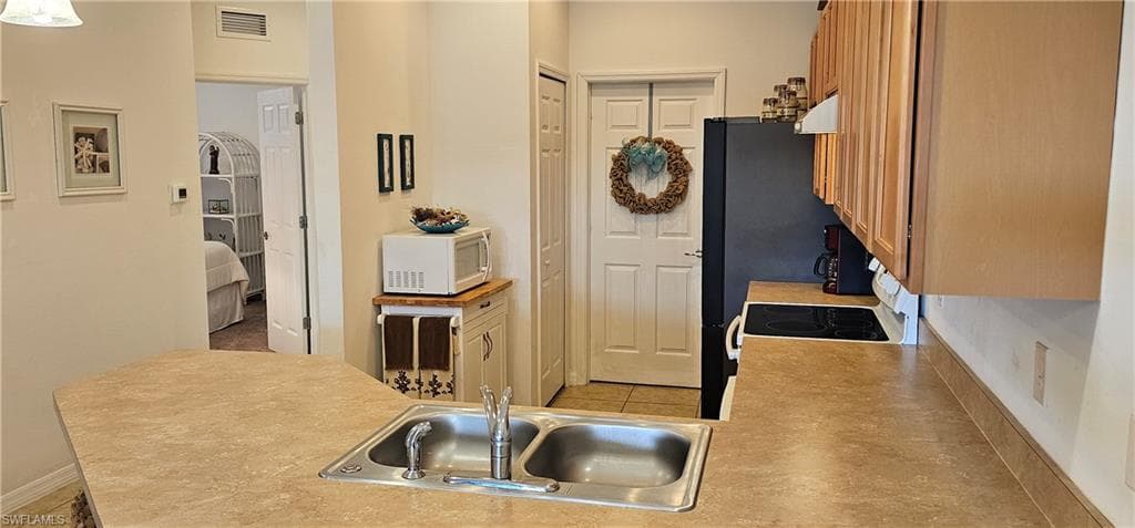 10788 Crossback LN, LEHIGH ACRES FL 33936-18