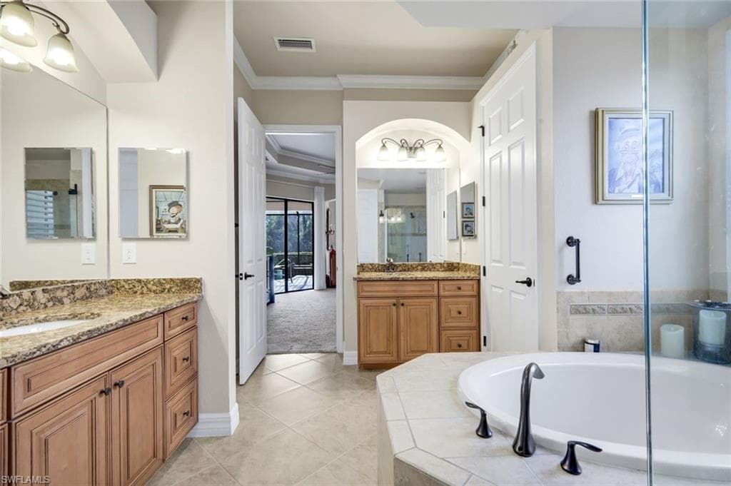 11050 Longwing DR, FORT MYERS FL 33912-16