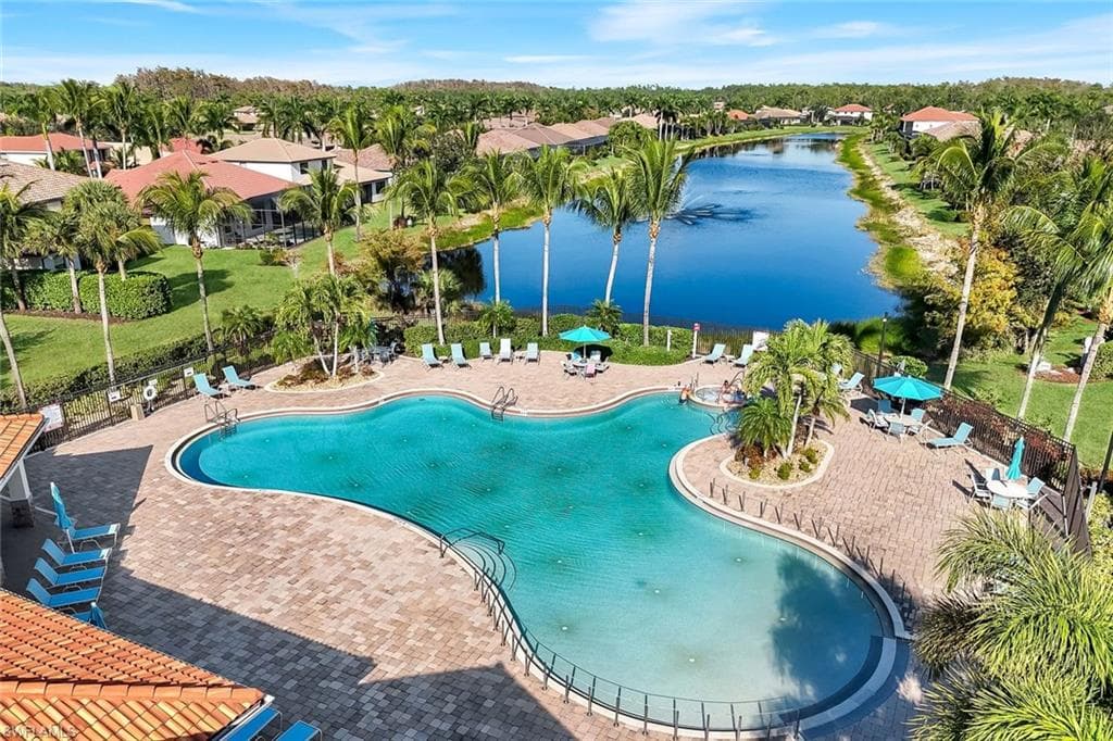 11050 Longwing DR, FORT MYERS FL 33912-32