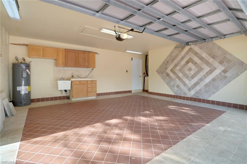 15028 Savannah DR, NAPLES FL 34119-28