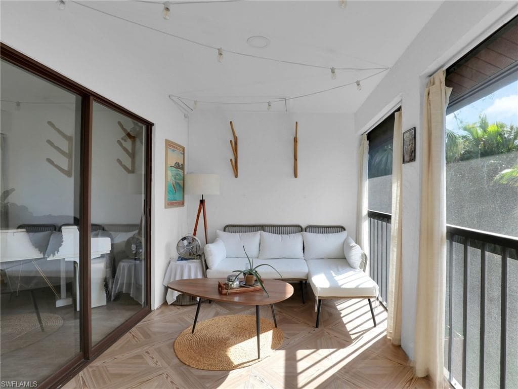 9831 Alabama ST # 5, BONITA SPRINGS FL 34135-22