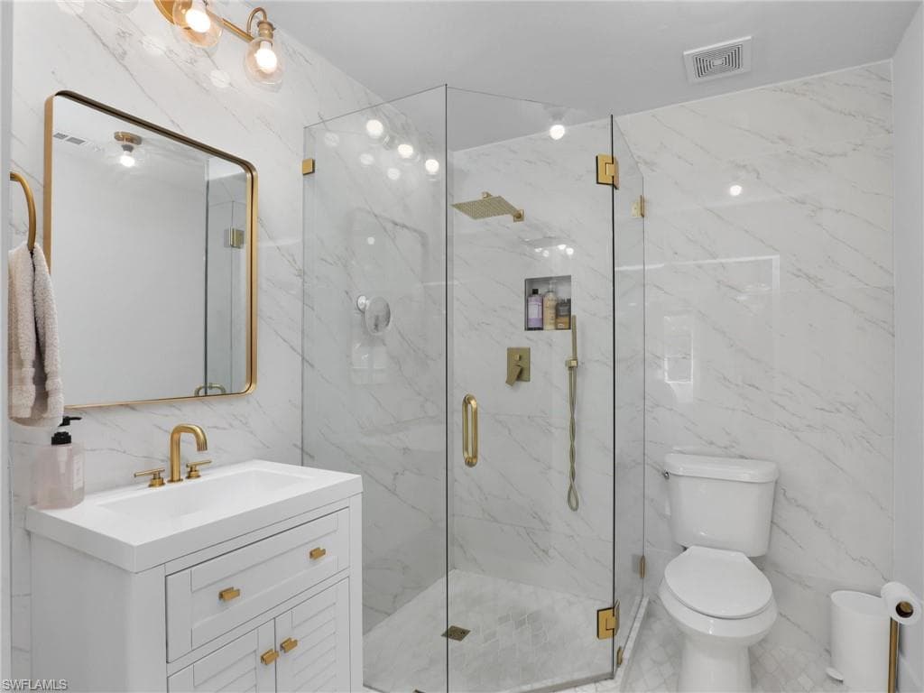 9831 Alabama ST # 5, BONITA SPRINGS FL 34135-16