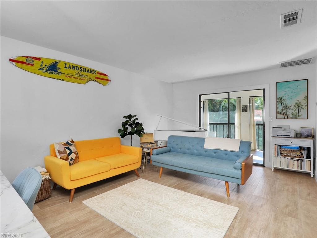 9831 Alabama ST # 5, BONITA SPRINGS FL 34135-10