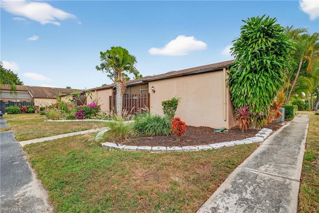 7164 Lyle TER # 2, FORT MYERS FL 33907-1