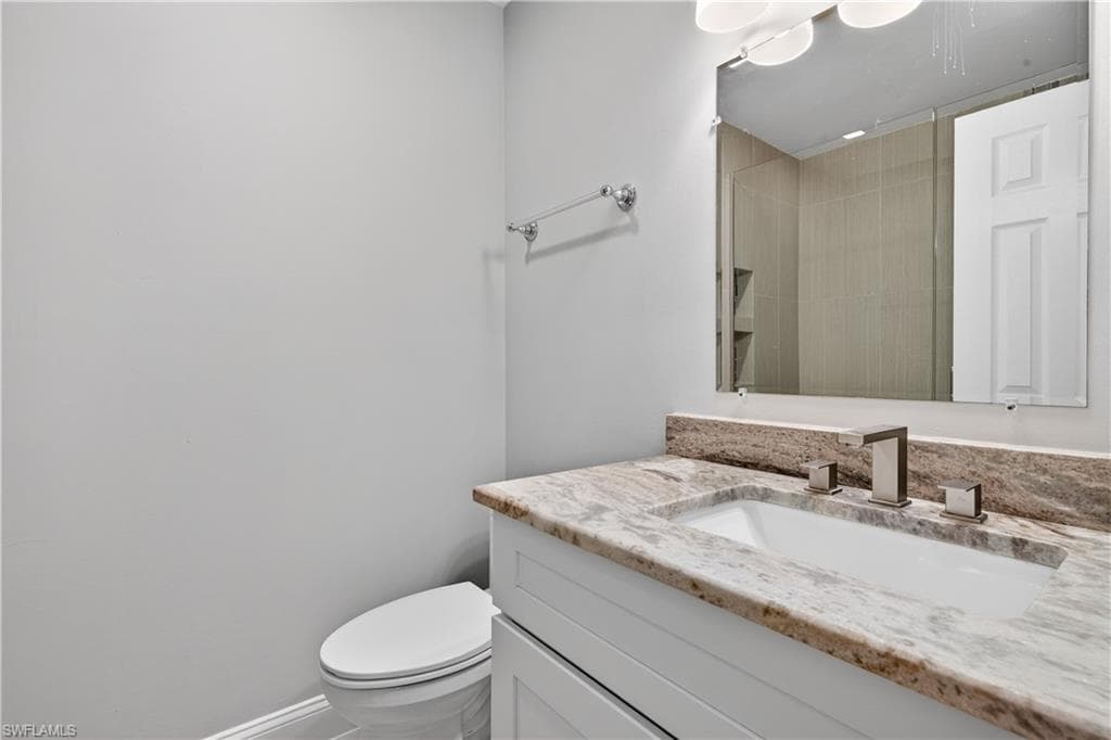 7164 Lyle TER # 2, FORT MYERS FL 33907-18