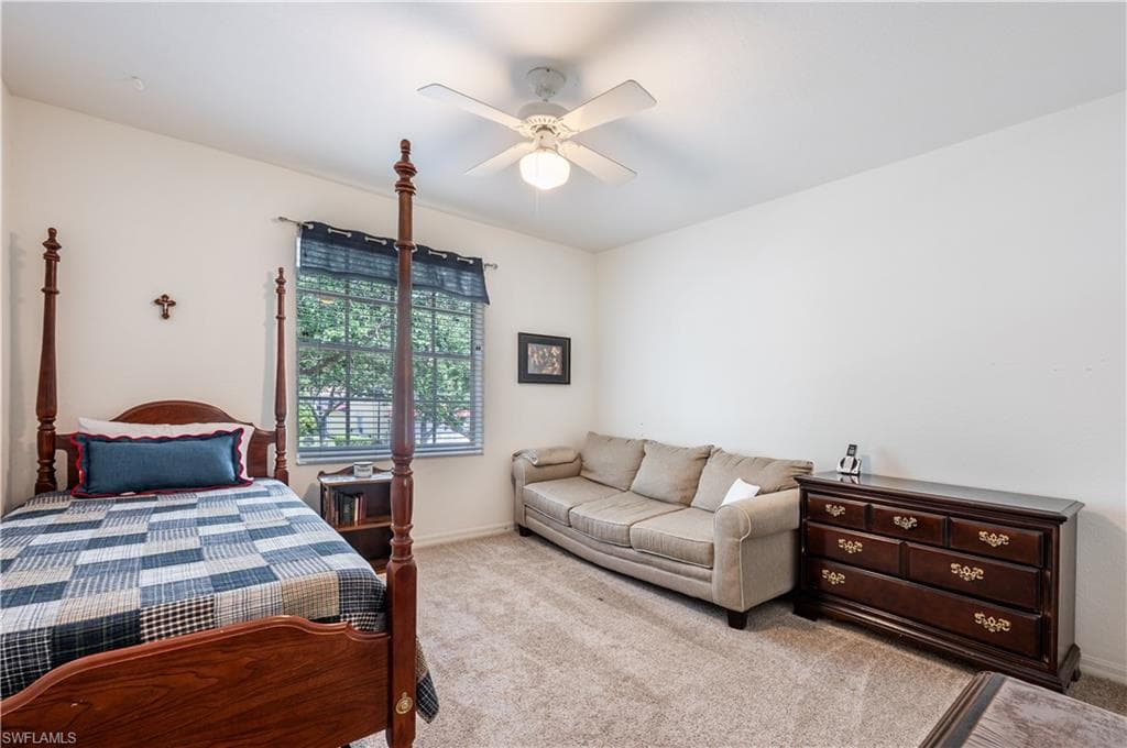 3911 Aurora CT, NAPLES FL 34116-28