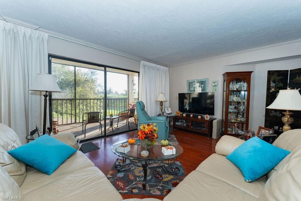 6216 Cougar RUN # 202, FORT MYERS FL 33908-35