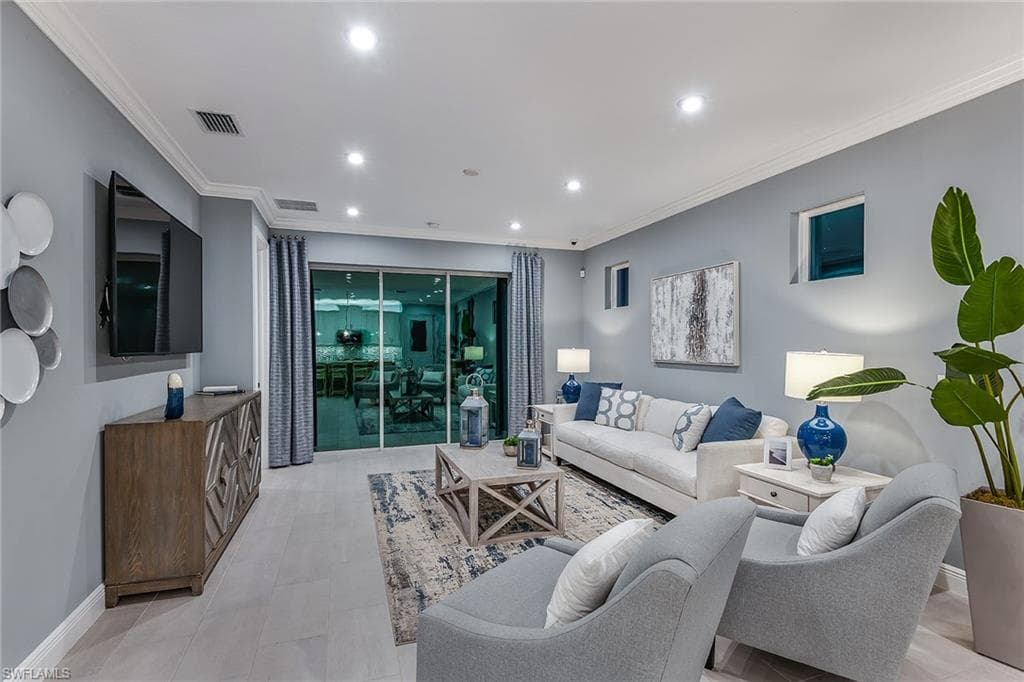 6677 Good Life ST-6