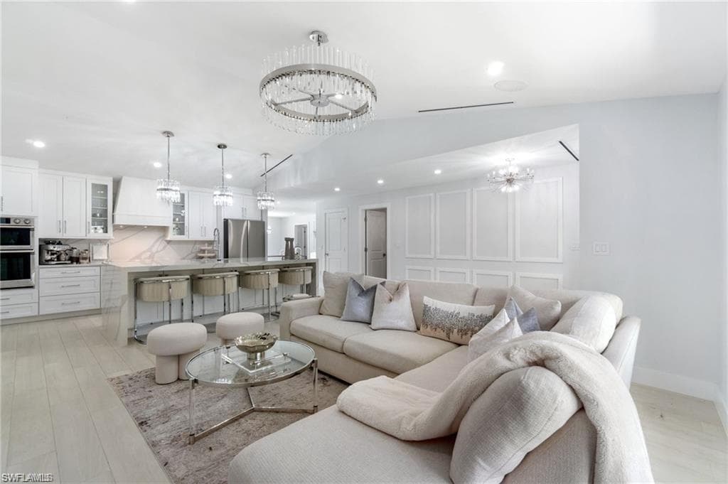 4106 3rd AVE SW, NAPLES FL 34119-5