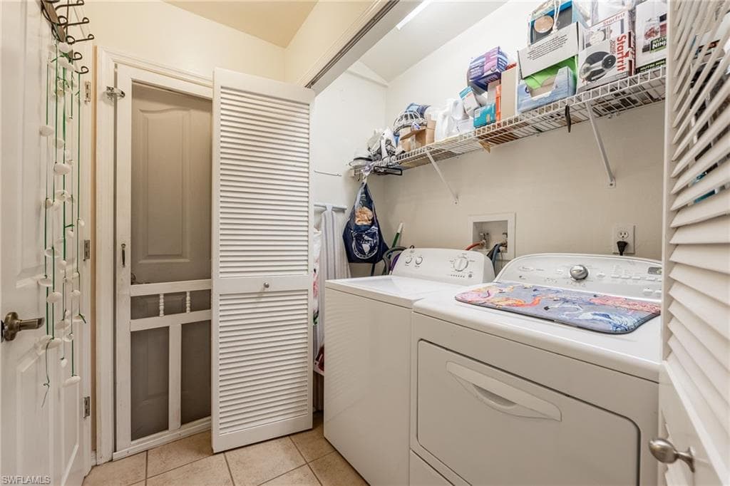 3412 Sabal Springs BLVD, NORTH FORT MYERS FL 33917-26