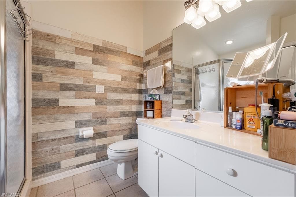 3412 Sabal Springs BLVD, NORTH FORT MYERS FL 33917-21