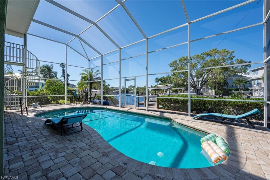 3858 Riviera CIR, BONITA SPRINGS FL 34134-5