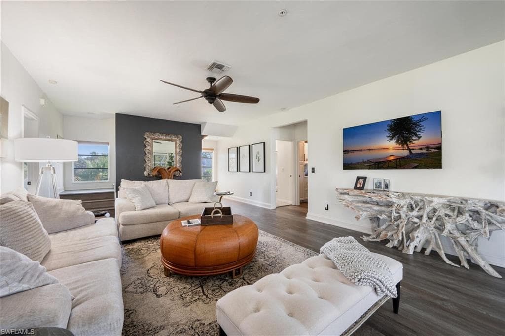 3858 Riviera CIR, BONITA SPRINGS FL 34134-11