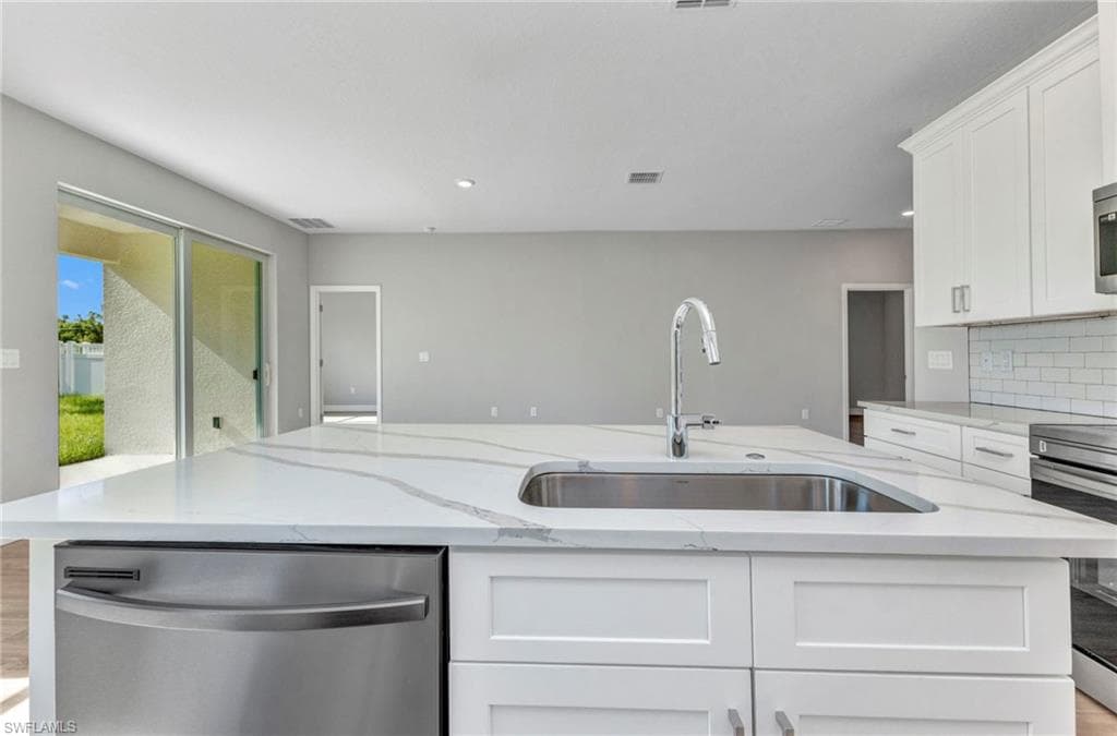 134 Green Oak, ROTONDA WEST FL 33947-18