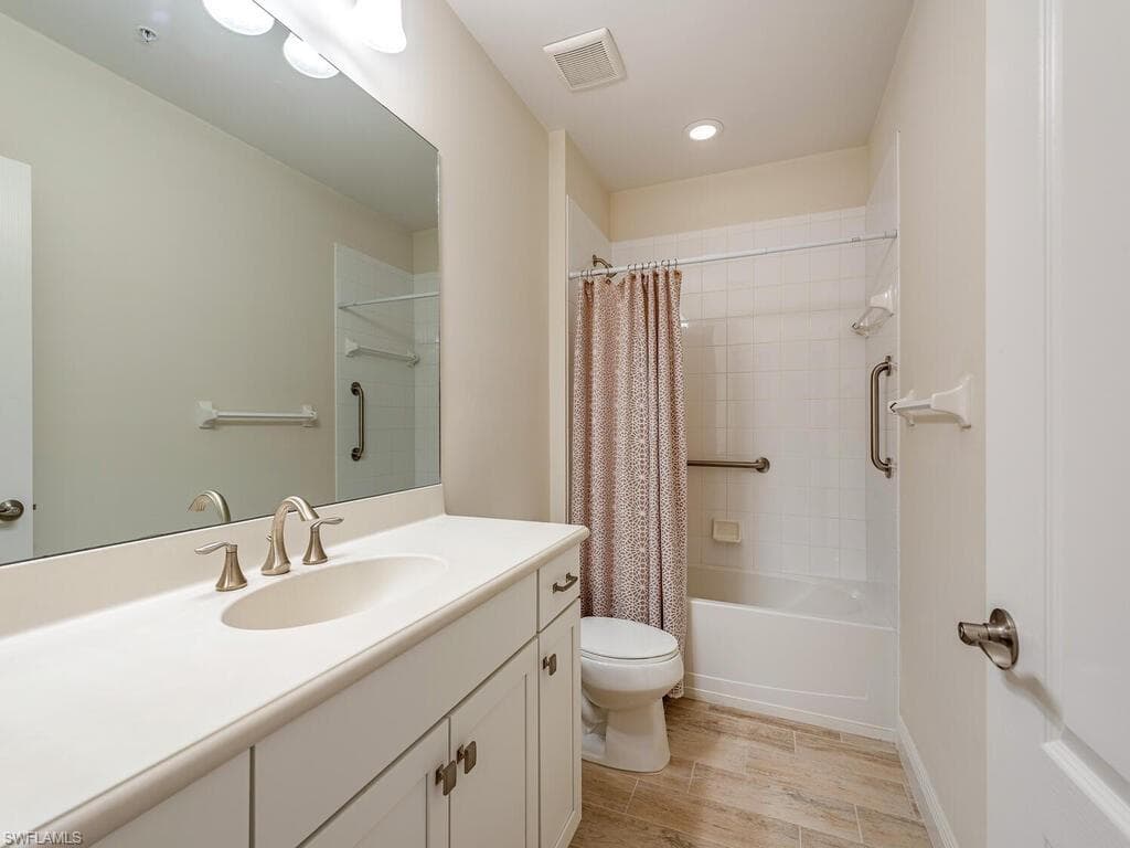 6981 Avalon CIR 1203-9